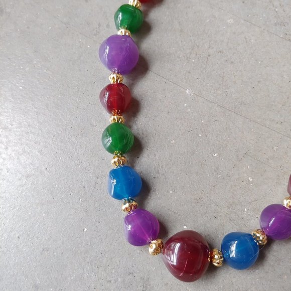 Vintage Blue Red Green Purple Beaded Necklace - Picture 3 of 9